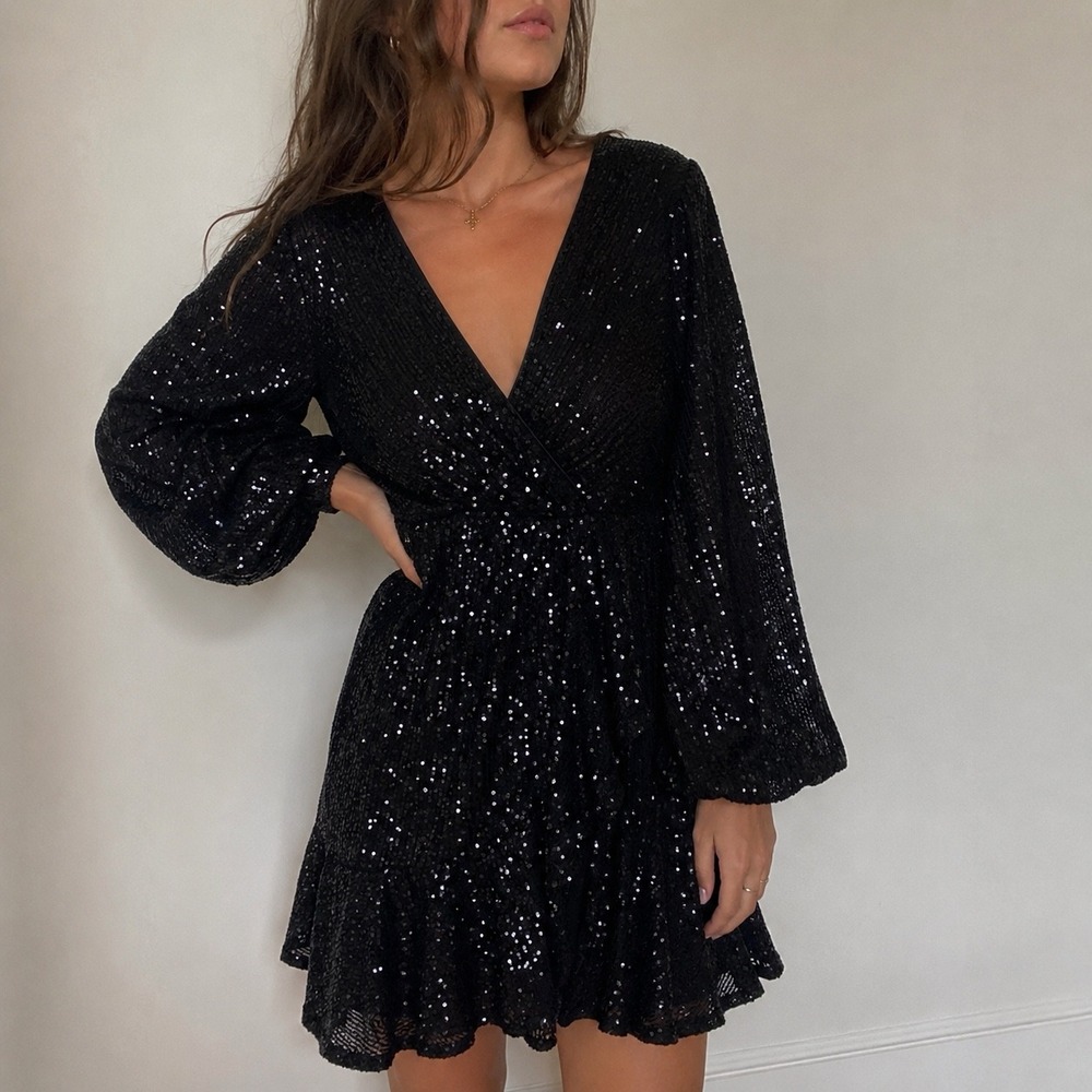 Eliza J Black Sequin Long Sleeve Mini Wrap Dress Size 4 Glam Party Holiday